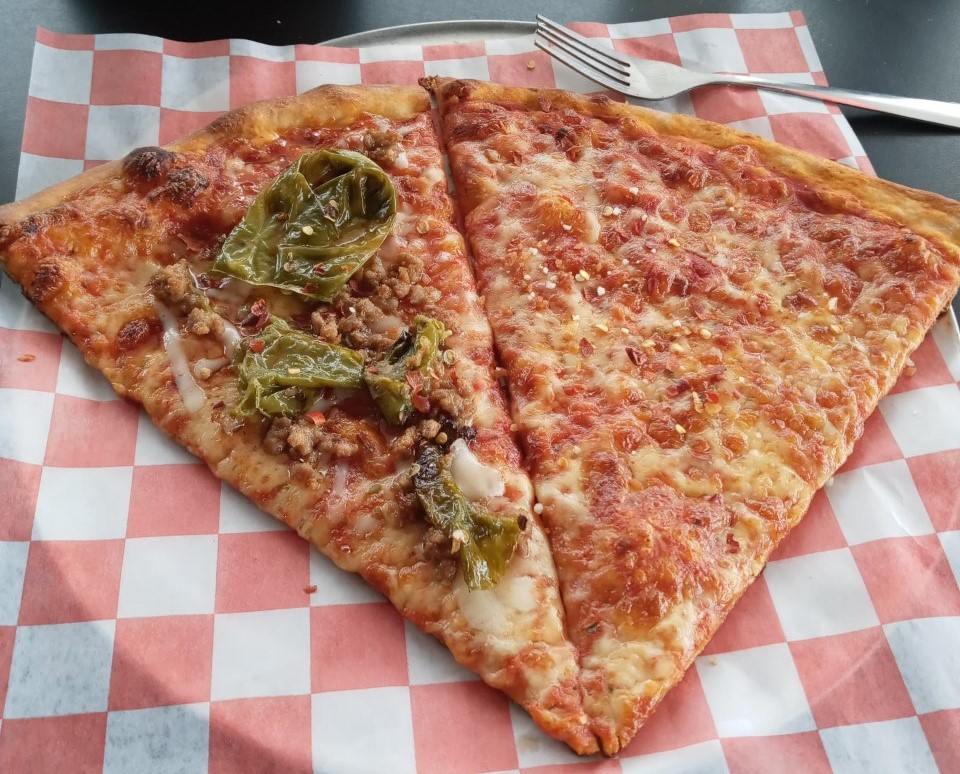 John and John's – A Pizza Shop – The Saboscrivner