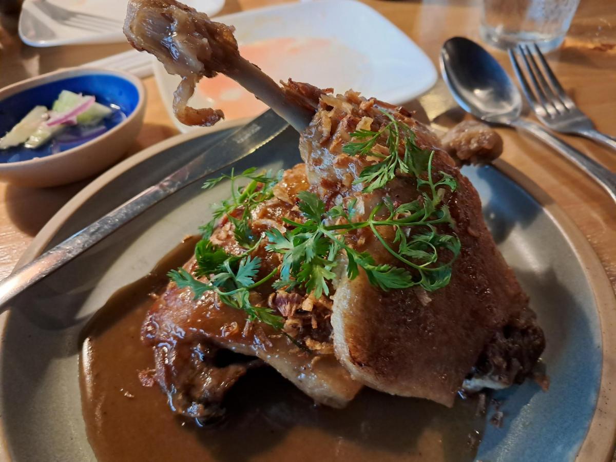 Tuun (at Sea&nbsp;Thai)